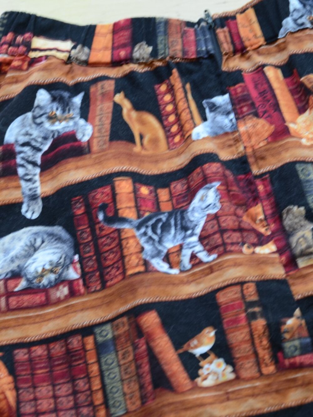 Retrolicious Cats in the Library A-line Skirt Size S - Picture 13 of 14